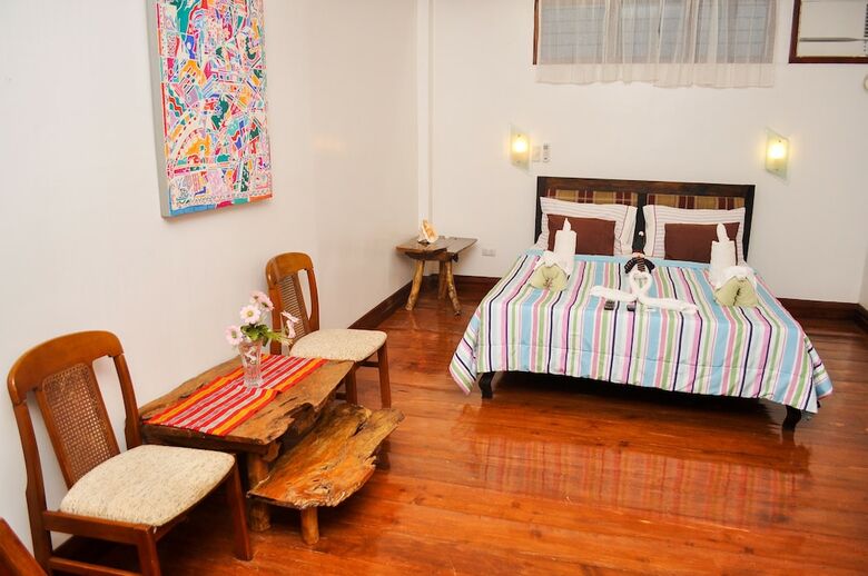 Hotel Cocoloco Boracay Beach Resort