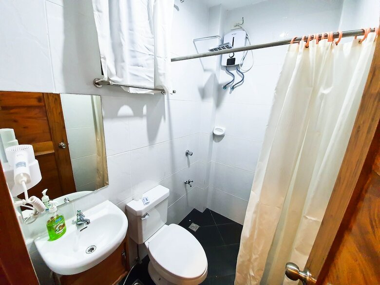Hotel Cocoloco Boracay Beach Resort