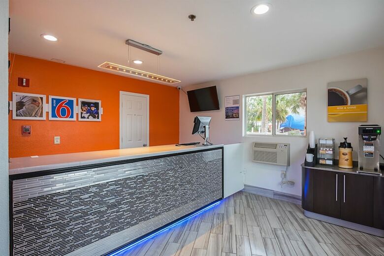 Aparthotel Motel 6 Savannah, Ga