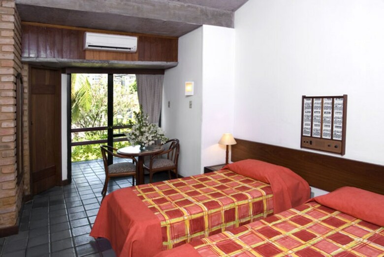 Hotel Catharina Paragua�u