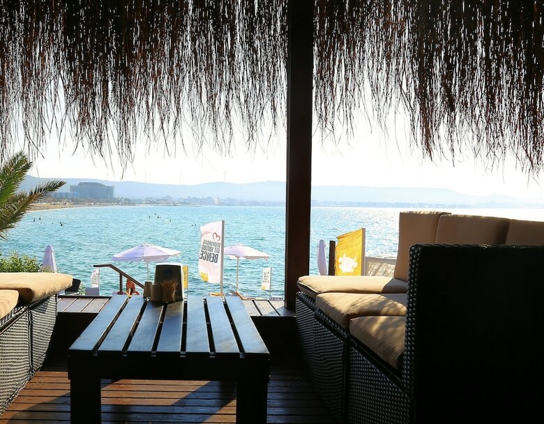 Ceshme Plus Hotel