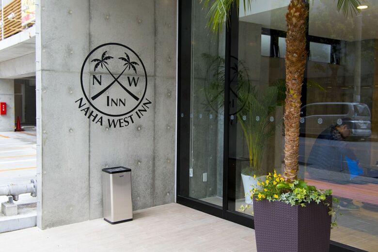 Hotel Naha-west Inn