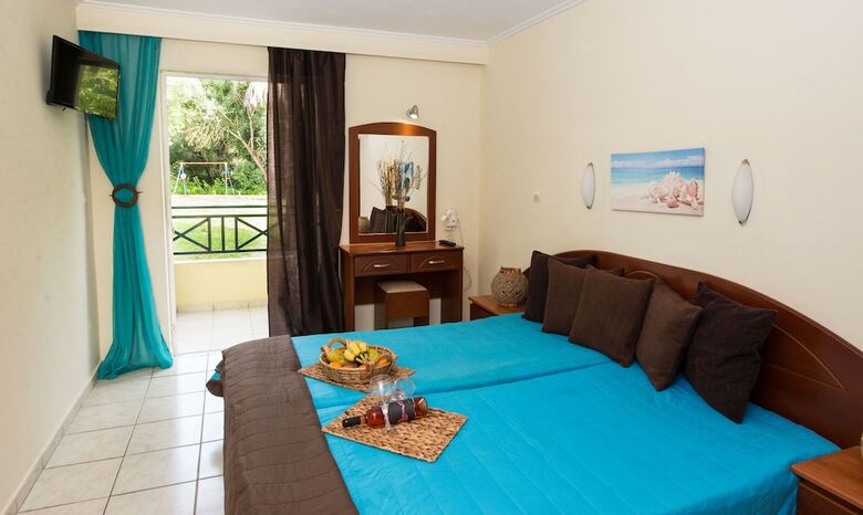 Aparthotel Damia Hotel