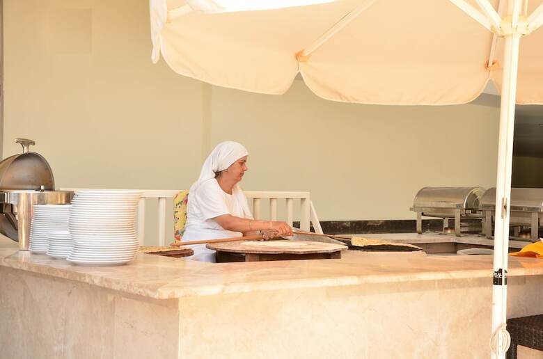 Nicholas Park Hotel