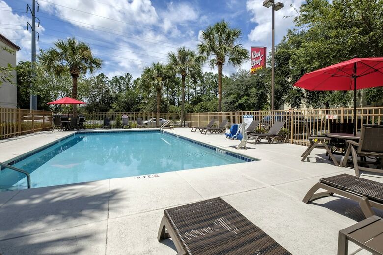 Hotel Red Roof Inn Plus+ Gainesville