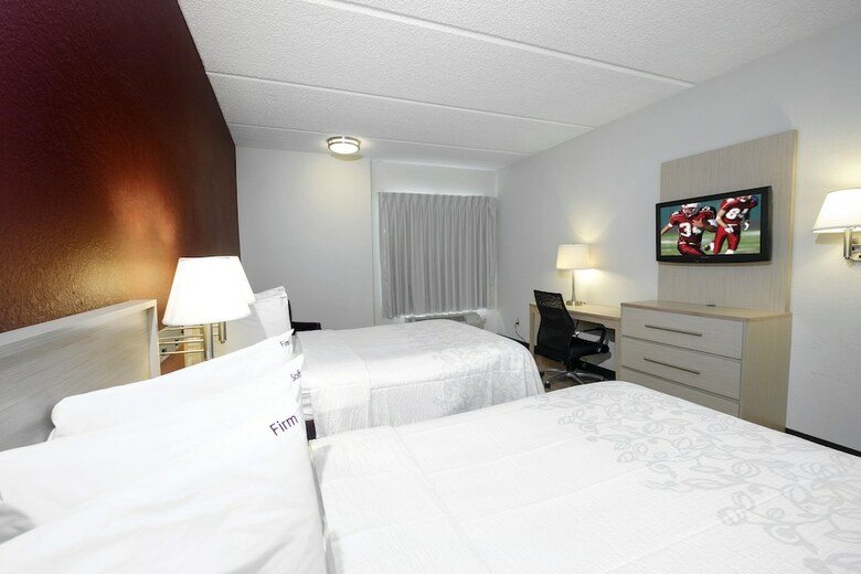 Hotel Red Roof Inn Plus+ Gainesville