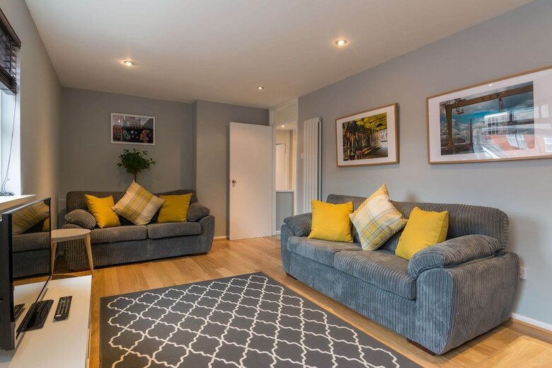 Central Belfast Apartments: Salisbury
