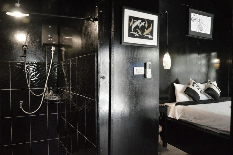 Hotel The Legend Maeklong