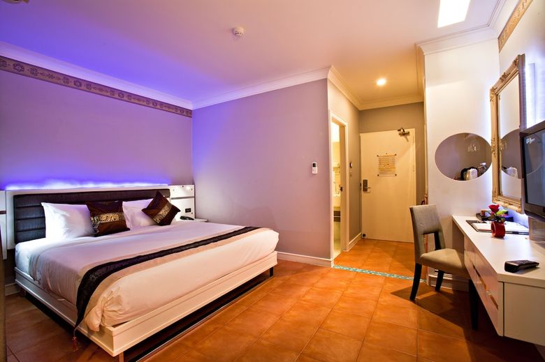 C & N Hotel Patong