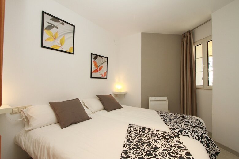 Apartamentos Inside Plaza Sierra Nevada