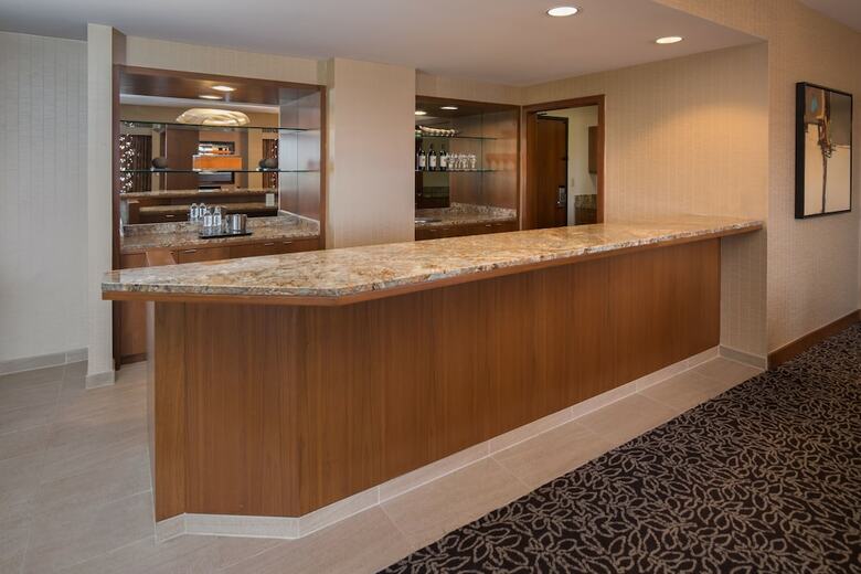 Hotel Doubletree By Hilton San Francisco Airport