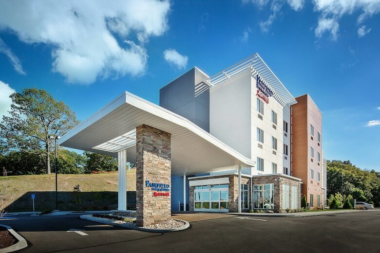 Hotel Fairfield Inn & Suites Monaca