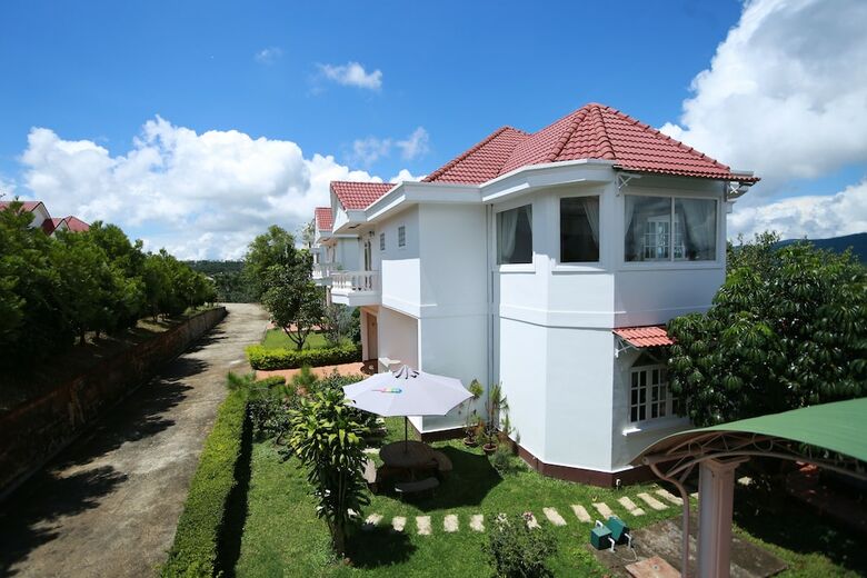 Apartamento Osaka Village Dalat Resort