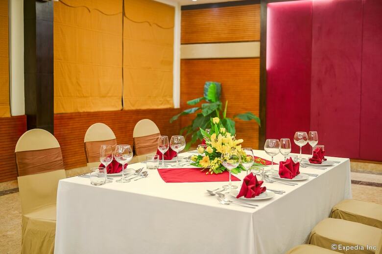 Muong Thanh Holiday Quang Binh Hotel