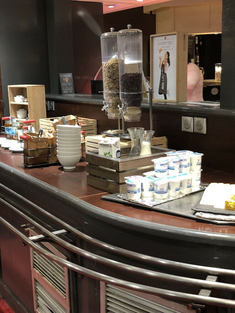 Hotel Ibis Paris Porte de Montreuil