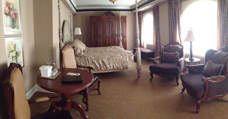 Grant Hall Hotel