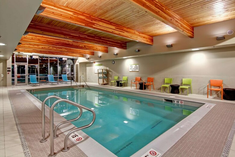 Hotel Home2 Suites By Hilton West Edmonton, Alberta, Canada