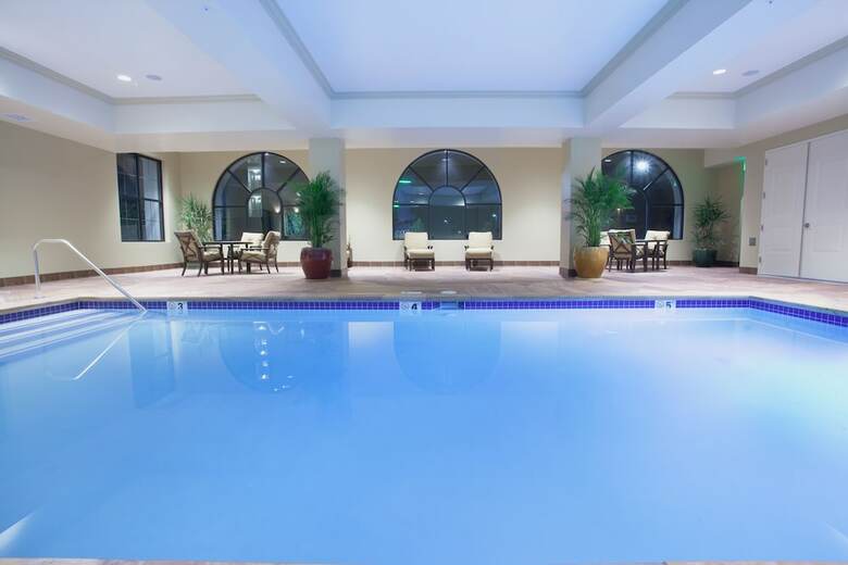 Hotel Woolley's Classic Suites