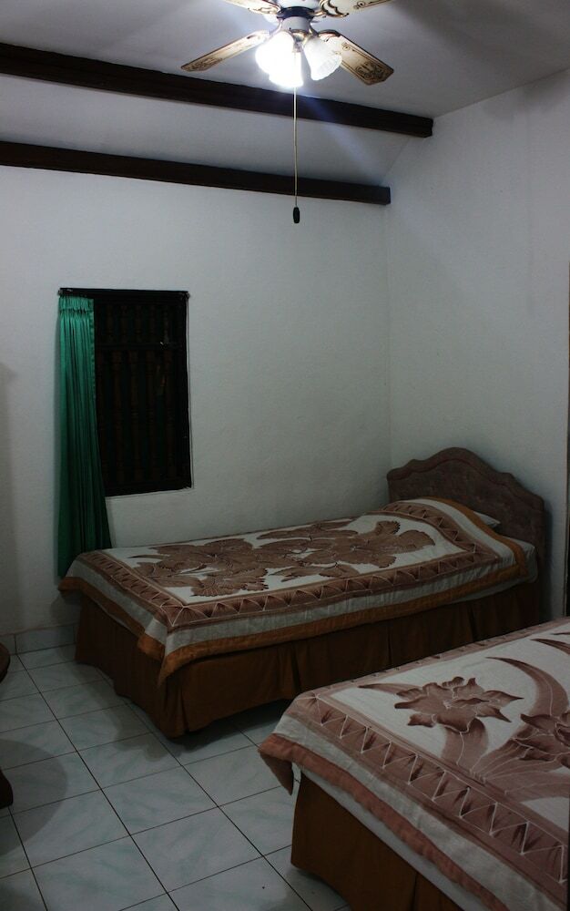 Hotel Teba House
