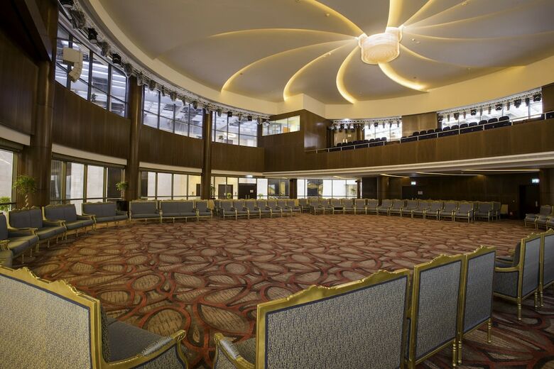 Crowne Plaza Riyadh Rdc Hotel & Convention