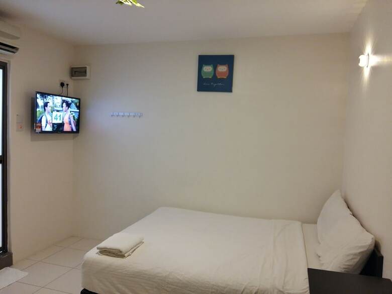 Live Com Hotel