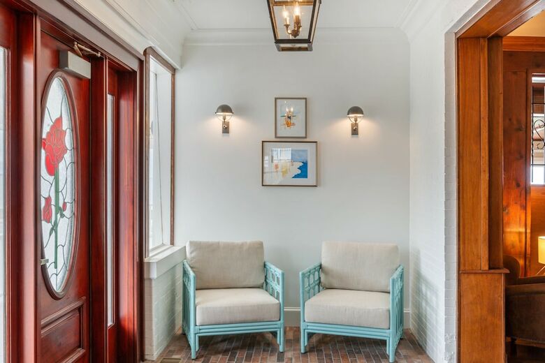 Hotel Ocean Rose Inn