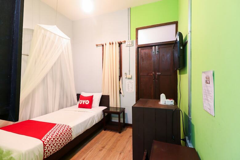 Hotel Oyo 369 Micasa Guesthouse