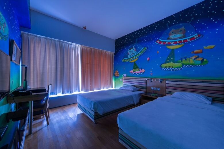 Hotel Y Loft Youth Square
