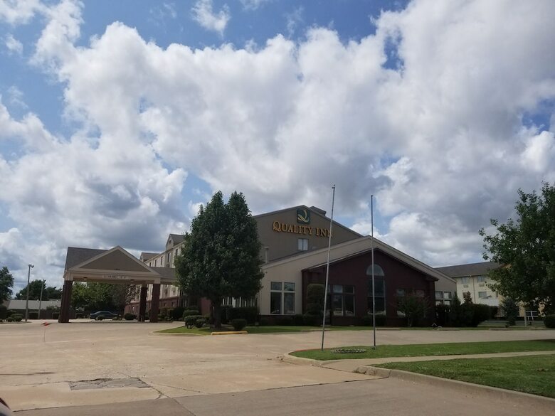 Hotel Quality Inn Moore - Oklahoma City