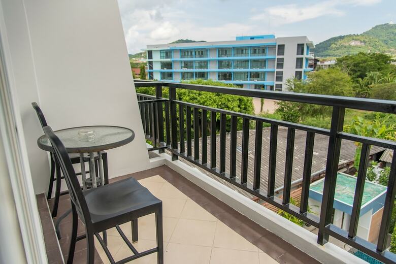 Hotel Phuket Jula Place