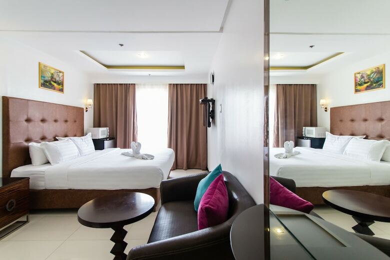 Jmm Grand Suites