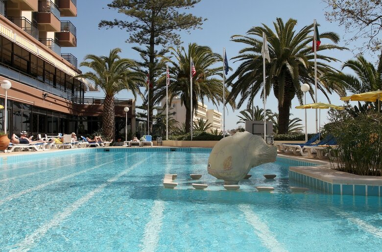 Aparthotel Hotel Estoril Eden