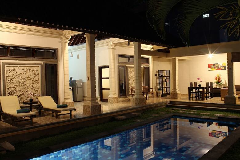 Bali Krisna Villa & Apartment