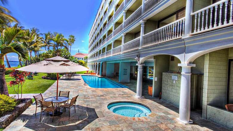 Lahaina Shores Beach Resort