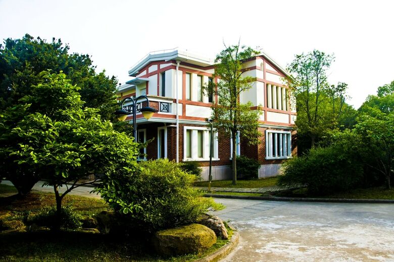 China Garden Hotel