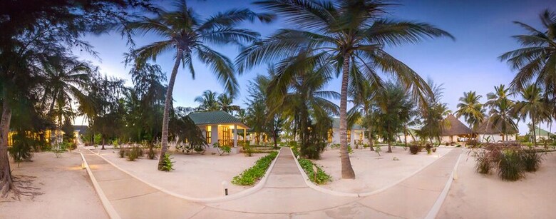 Hotel Kisiwa On The Beach