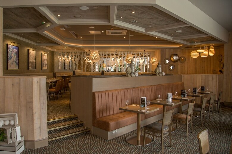 Riverside Lodge Hotel