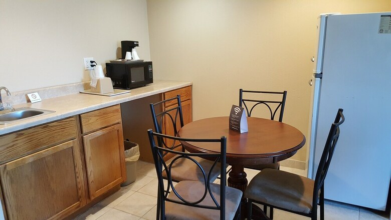 Hotel Knights Inn Grand Forks