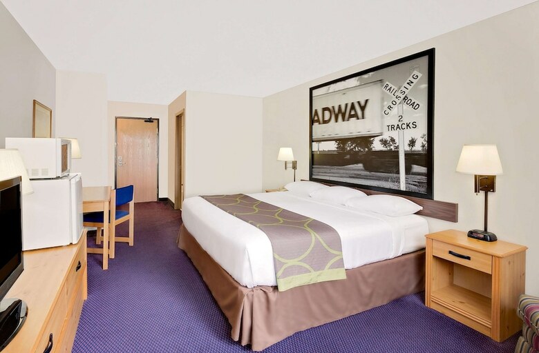 Hotel Super 8 By Wyndham St. James