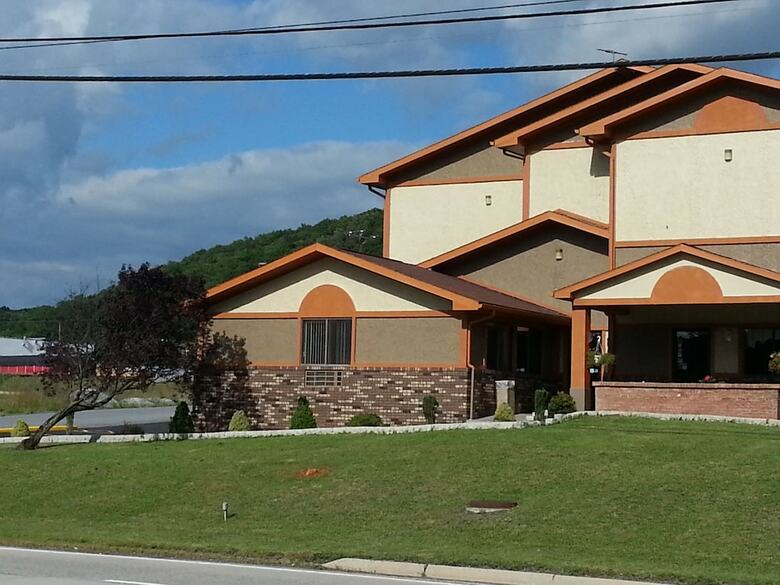 Hotel Super 8 By Wyndham Bedford