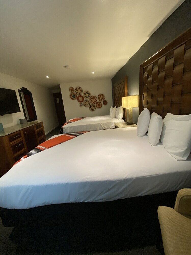 Hotel Coyote South