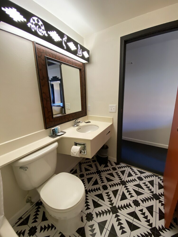 Hotel Coyote South