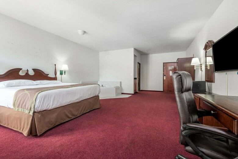 Hotel Super 8 By Wyndham Grayson