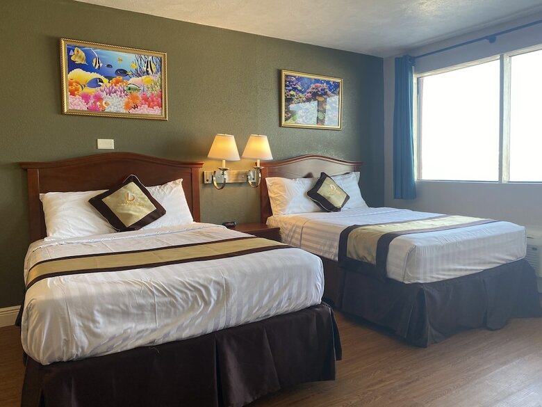 Motel Sandals Inn