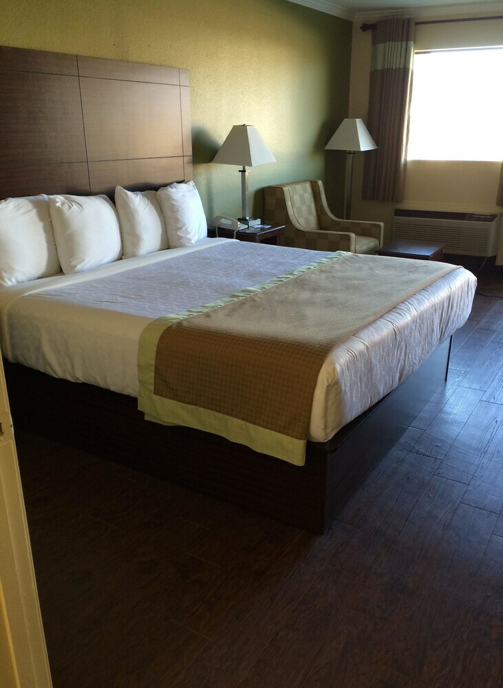 Motel Americas Best Value Inn Winona