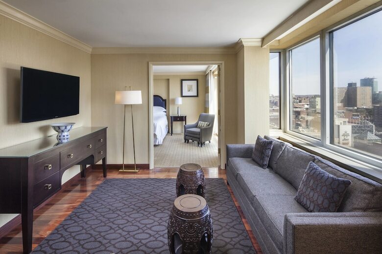 Sheraton Laguardia East Hotel