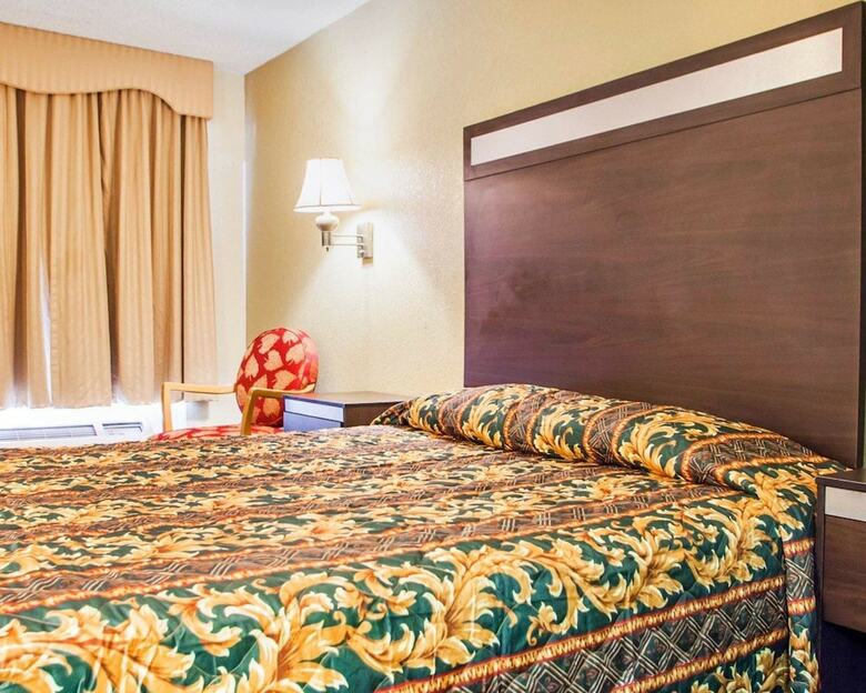 Hotel Rodeway Inn Mount Laurel Hwy 73