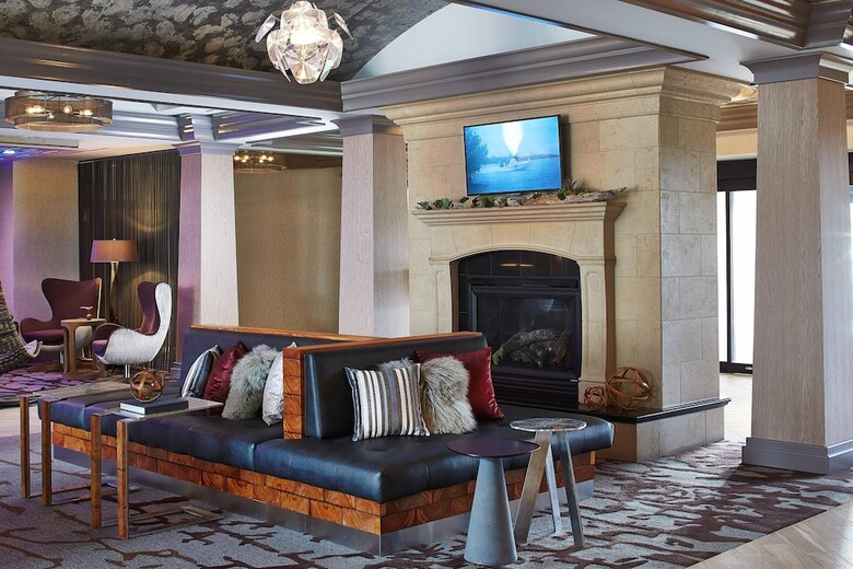 Hotel Rochester Airport Marriott
