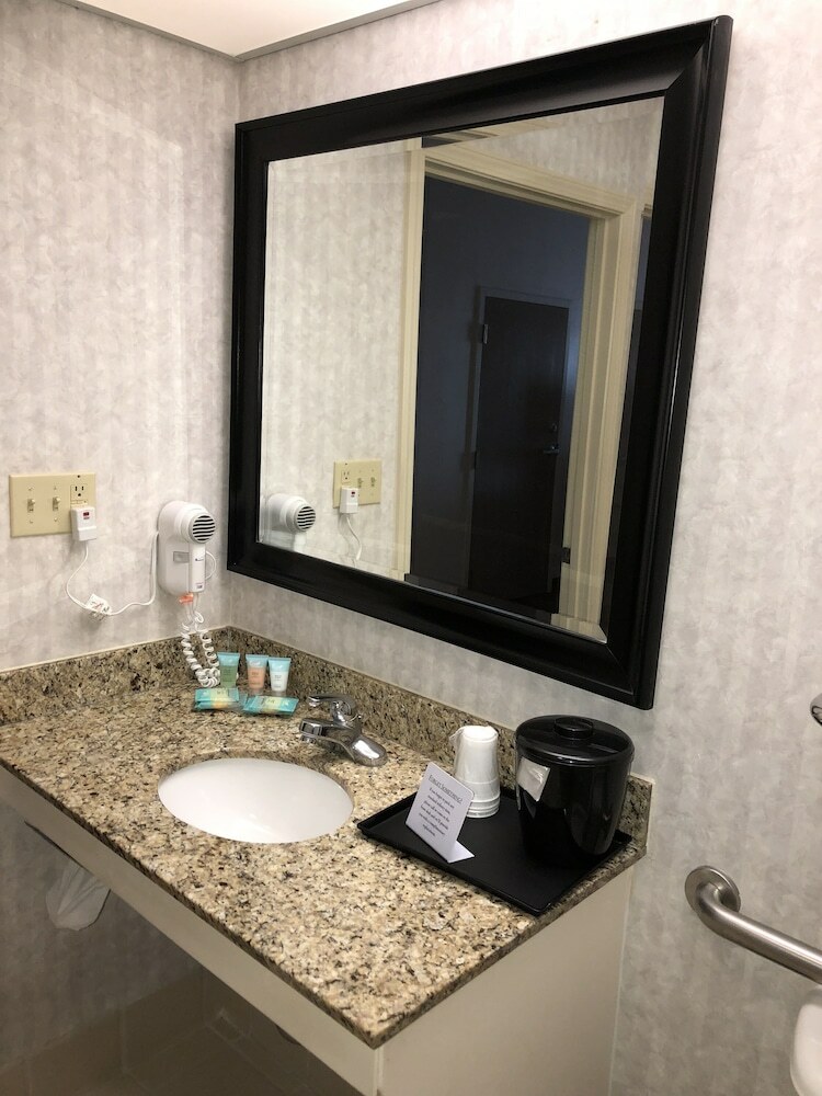 Hotel Millennium Inn