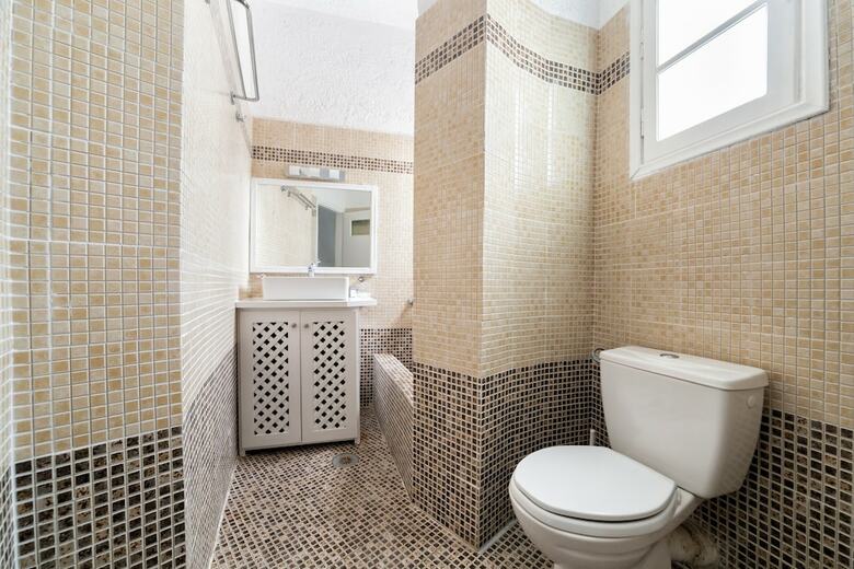 Hotel Artemis Suites